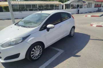 Ford Fiesta Trend 2016 4