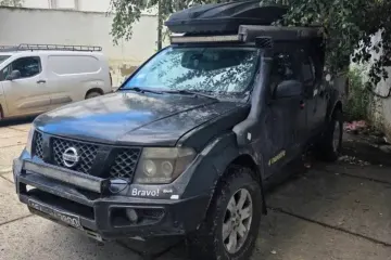 Nissan Navara Modèle Confortable 4x4 2006 3